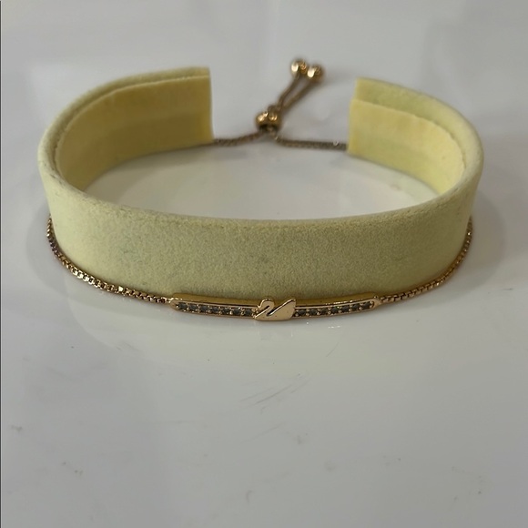 SWAROVSKI SIGNATURE SLIM GOLD Elegant Bracelet with Crystal Accent SLIDER ADJUST - Picture 4 of 4